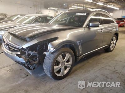 2015 INFINITI QX70 JN8CS1MW1FM482477 - główne zdjęcie licytacji z USA - miniatura