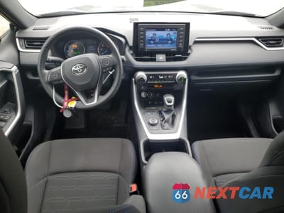 Zdjęcie 8 z 15 samochodu: 2022 TOYOTA RAV4 SE VIN:JTM16RFV4ND531423 - miniatura