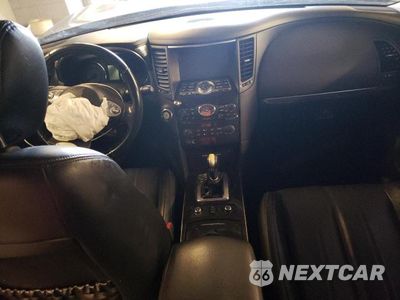 Zdjęcie 8 z 12 samochodu: 2015 INFINITI QX70 VIN:JN8CS1MW1FM482477 - miniatura