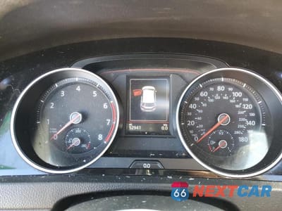 Zdjęcie 9 z 13 samochodu: 2020 VOLKSWAGEN GTI S VIN:3VW5T7AU2LM002404 - miniatura