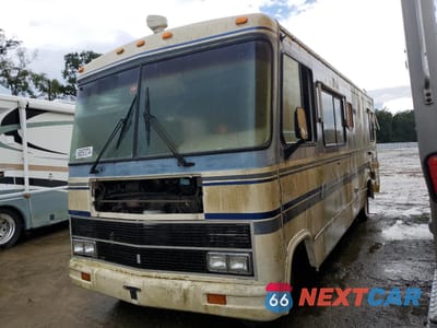 Drugie zdjęcie samochodu z przodu: 1990 FORD ECONOLINE E350 MOTOR HOME CHASSIS VIN:1FCKE33G3LHB74056 - miniatura