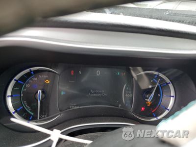 Zdjęcie 9 z 13 samochodu: 2017 CHRYSLER PACIFICA EHYBRID PLATINUM VIN:2C4RC1N74HR712460 - miniatura