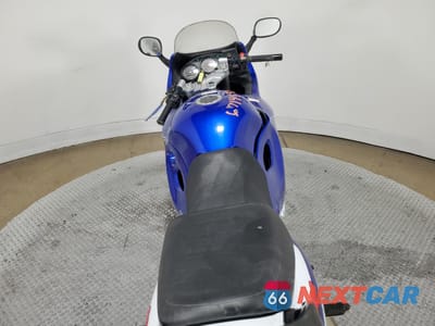 Zdjęcie 6 z 11 samochodu: 2006 SUZUKI GSX600 F VIN:JS1GN79A962105826 - miniatura