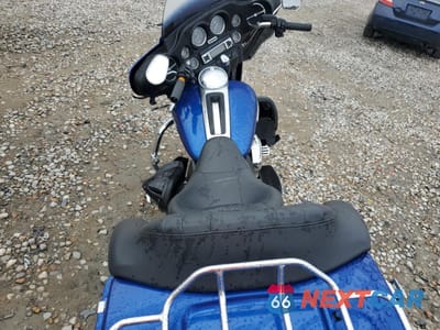 Zdjęcie 6 z 10 samochodu: 2010 HARLEY-DAVIDSON FLHTK VIN:1HD1KEM14AB621163 - miniatura