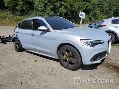 Czwarte zdjęcie samochodu z boku: 2020 ALFA ROMEO STELVIO TI VIN:ZASPAKBN5L7C94563 - miniatura