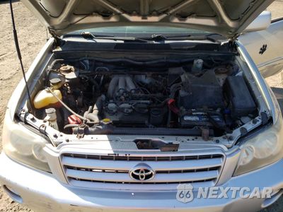 Zdjęcie 12 z 13 samochodu: 2003 TOYOTA HIGHLANDER LIMITED VIN:JTEHF21A730119927 - miniatura