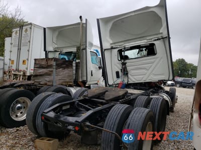 Czwarte zdjęcie samochodu z boku: 2024 INTERNATIONAL LT625 VIN:3HSDZAPR1RN229574 - miniatura