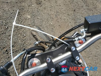Zdjęcie 7 z 10 samochodu: 2015 SUZUKI GSX-S750 VIN:JS1GR7NA0F2100895 - miniatura