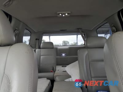 Zdjęcie 10 z 13 samochodu: 2008 CHRYSLER ASPEN LIMITED VIN:1A8HX58228F158438 - miniatura