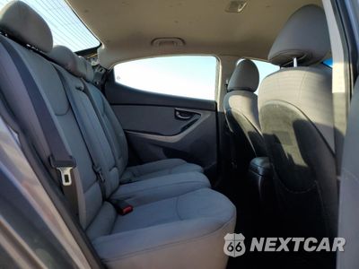 Zdjęcie 10 z 13 samochodu: 2013 HYUNDAI ELANTRA GLS VIN:5NPDH4AE1DH361256 - miniatura
