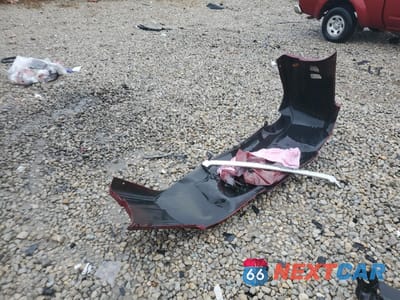 Zdjęcie 14 z 15 samochodu: 2000 PONTIAC GRAND PRIX GT VIN:1G2WP12K0YF301455 - miniatura