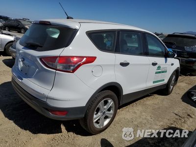 Trzecie zdjęcie samochodu z tyłu: 2015 FORD ESCAPE S VIN:1FMCU0F75FUB31850 - miniatura