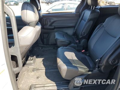 Zdjęcie 11 z 13 samochodu: 2024 TOYOTA SIENNA XSE VIN:5TDCSKFC3RS132278 - miniatura