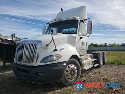 Drugie zdjęcie samochodu z przodu: 2009 INTERNATIONAL PROSTAR PREMIUM VIN:2HSCUAPR99C089818 - miniatura