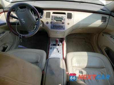 Zdjęcie 8 z 12 samochodu: 2006 HYUNDAI AZERA SE VIN:KMHFC46F86A121829 - miniatura