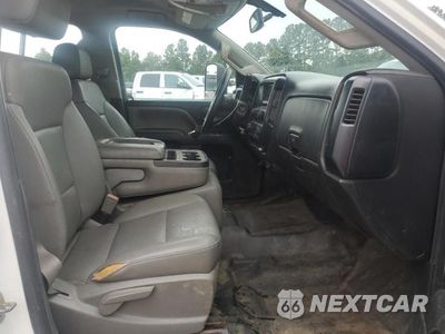 Piąte zdjęcie samochodu w środku: 2015 GMC SIERRA C3500 VIN:1GD411C83FF178086 - miniatura