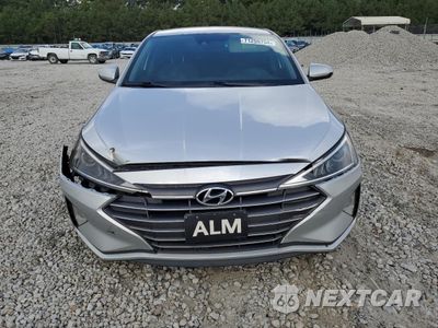 Piąte zdjęcie samochodu w środku: 2019 HYUNDAI ELANTRA SEL VIN:KMHD84LF4KU742037 - miniatura