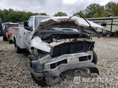 Czwarte zdjęcie samochodu z boku: 2001 DODGE RAM 3500 VIN:3B6MC36541M276178 - miniatura