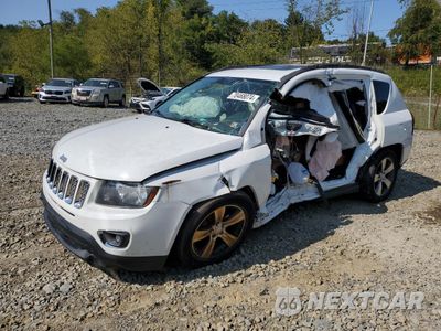 2016 JEEP COMPASS LATITUDE 1C4NJDEB0GD546630 - główne zdjęcie licytacji z USA - miniatura