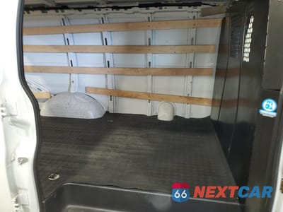 Zdjęcie 11 z 14 samochodu: 2022 GMC SAVANA G2500 VIN:1GTW7AFP2N1216367 - miniatura