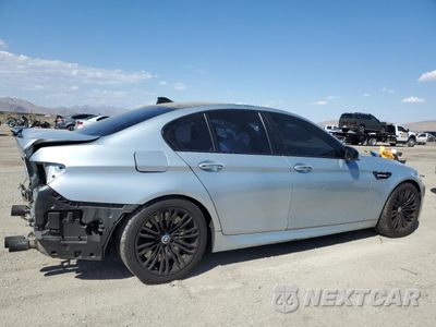 Trzecie zdjęcie samochodu z tyłu: 2013 BMW M5 VIN:WBSFV9C58DD096751 - miniatura