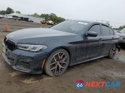 2023 BMW M550XI WBA13BK09PCM16851 - główne zdjęcie licytacji z USA - miniatura