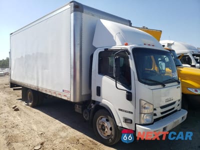 Czwarte zdjęcie samochodu z boku: 2018 ISUZU NPR HD VIN:54DC4W1C1JS809814 - miniatura
