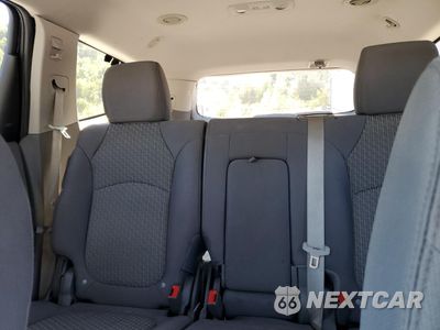 Zdjęcie 10 z 14 samochodu: 2011 CHEVROLET TRAVERSE LS VIN:1GNKVEED6BJ327364 - miniatura