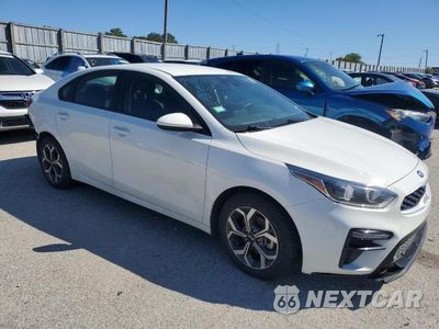 Czwarte zdjęcie samochodu z boku: 2020 KIA FORTE FE VIN:3KPF24AD6LE189133 - miniatura