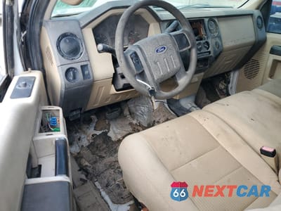 Zdjęcie 8 z 12 samochodu: 2008 FORD F450 SUPER DUTY VIN:1FDXW46R98ED85188 - miniatura