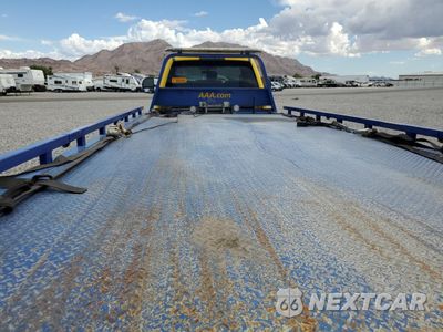 Zdjęcie 10 z 13 samochodu: 2017 FORD F550 SUPER DUTY VIN:1FDUF5GT6HEC48230 - miniatura