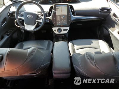 Zdjęcie 8 z 14 samochodu: 2018 TOYOTA PRIUS PRIME VIN:JTDKARFP9J3092353 - miniatura
