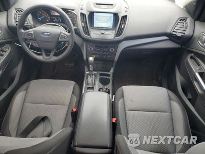 Zdjęcie 8 z 14 samochodu: 2017 FORD ESCAPE SE VIN:1FMCU0GD4HUA30323 - miniatura