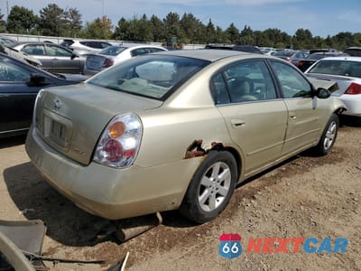 Trzecie zdjęcie samochodu z tyłu: 2002 NISS ALTIMA VIN:1N4AL11D02C148322 - miniatura