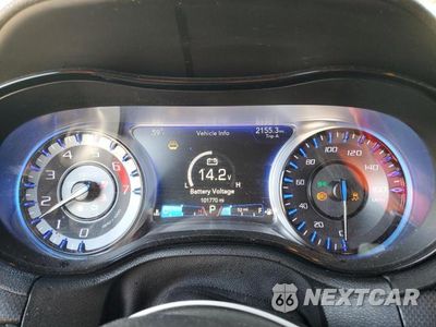 Zdjęcie 9 z 13 samochodu: 2020 CHRYSLER 300 S VIN:2C3CCABG8LH129967 - miniatura