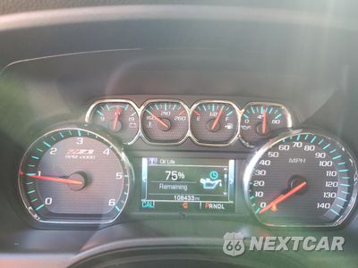Zdjęcie 9 z 13 samochodu: 2017 CHEVROLET SILVERADO K1500 LT VIN:3GCUKREC7HG508492 - miniatura