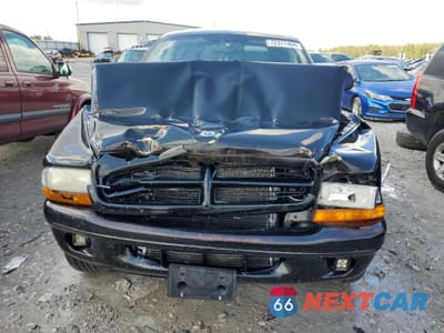 Piąte zdjęcie samochodu w środku: 2002 DODGE DURANGO R/T VIN:1B4HS78ZX2F170310 - miniatura