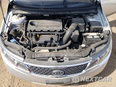 Zdjęcie 11 z 12 samochodu: 2012 KIA FORTE EX VIN:KNAFU5A23C5587133 - miniatura