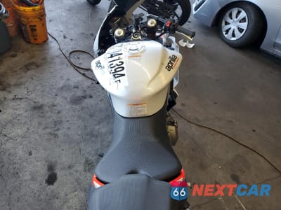 Zdjęcie 6 z 9 samochodu: 2024 APRILIA RS 660 EXTREMA VIN:ZD4KSUR00RS000499 - miniatura