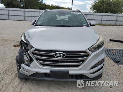 Piąte zdjęcie samochodu w środku: 2016 HYUNDAI TUCSON LIMITED VIN:KM8J33A20GU029316 - miniatura