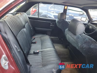 Zdjęcie 10 z 12 samochodu: 1985 JAGUAR XJ6 VIN:SAJAV1342FC398184 - miniatura