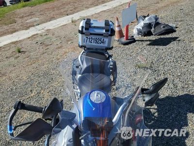 Piąte zdjęcie samochodu w środku: 2016 BMW R1200 GS VIN:WB10A1109GZ670859 - miniatura