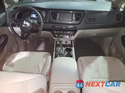 Zdjęcie 8 z 13 samochodu: 2019 KIA SEDONA L VIN:KNDMA5C11K6482638 - miniatura