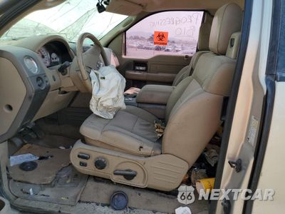 Zdjęcie 7 z 13 samochodu: 2006 FORD F150 VIN:1FTPX14546FA19808 - miniatura