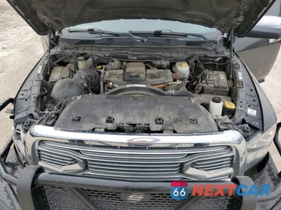 Zdjęcie 8 z 10 samochodu: 2014 RAM 3500 LONGH VIN:3C63RRNL5EG115987 - miniatura