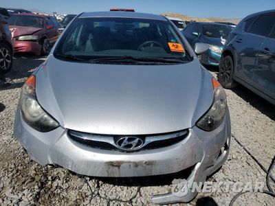 Piąte zdjęcie samochodu w środku: 2013 HYUNDAI ELANTRA GLS VIN:KMHDH4AE3DU567602 - miniatura