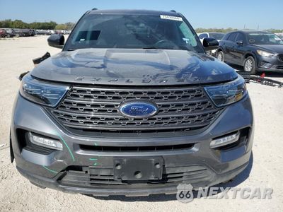 Piąte zdjęcie samochodu w środku: 2022 FORD EXPLORER XLT VIN:1FMSK7DH1NGC31852 - miniatura