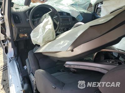 Zdjęcie 8 z 12 samochodu: 2015 KIA RIO LX VIN:KNADM5A35F6424112 - miniatura