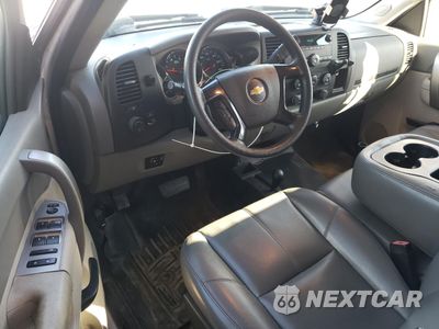 Zdjęcie 8 z 12 samochodu: 2013 CHEVROLET SILVERADO K2500 HEAVY DUTY VIN:1GC1KVC87DF108390 - miniatura