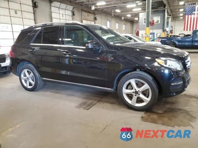 Czwarte zdjęcie samochodu z boku: 2016 MERCEDES-BENZ GLE 350 4MATIC VIN:4JGDA5HB7GA791046 - miniatura